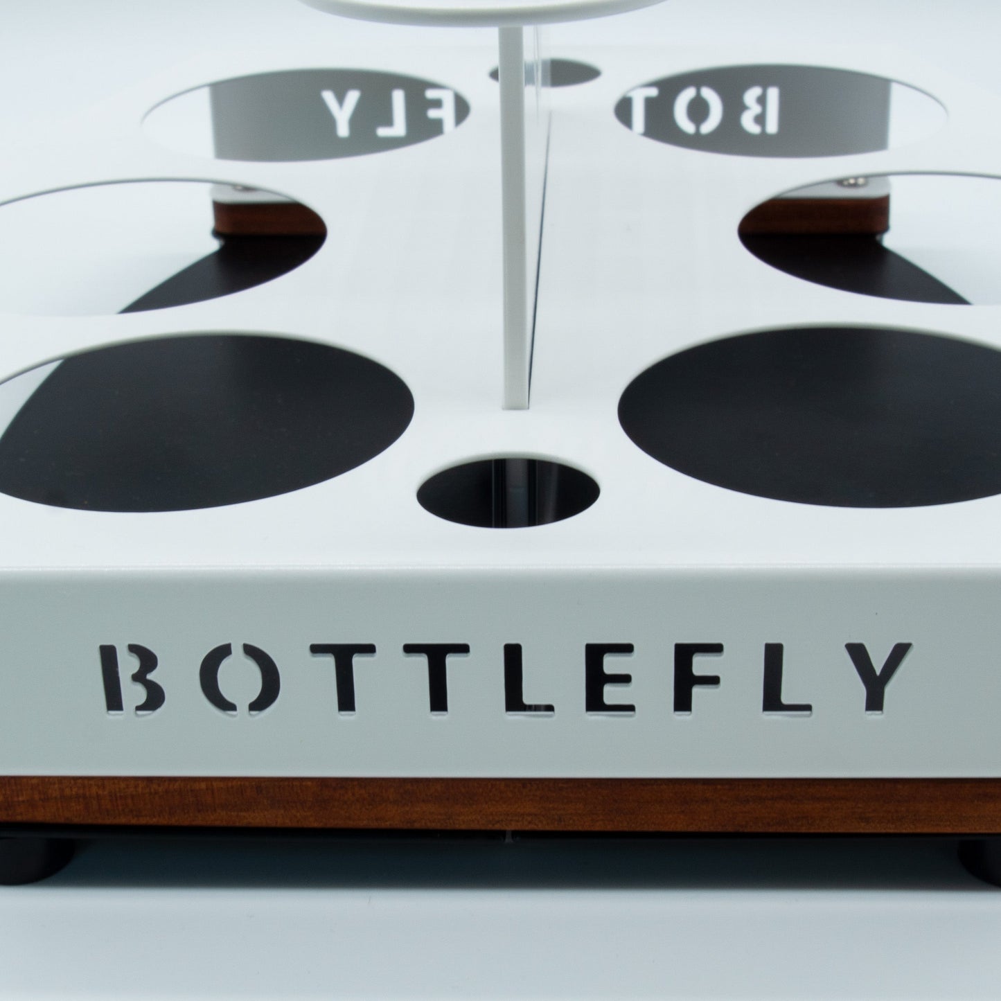 BOTTLEFLY Sauce Holder